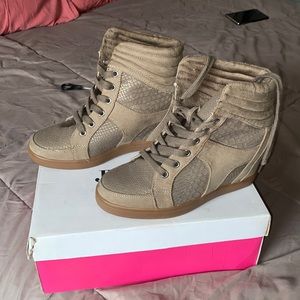 Just Fab Wedge Sneakers